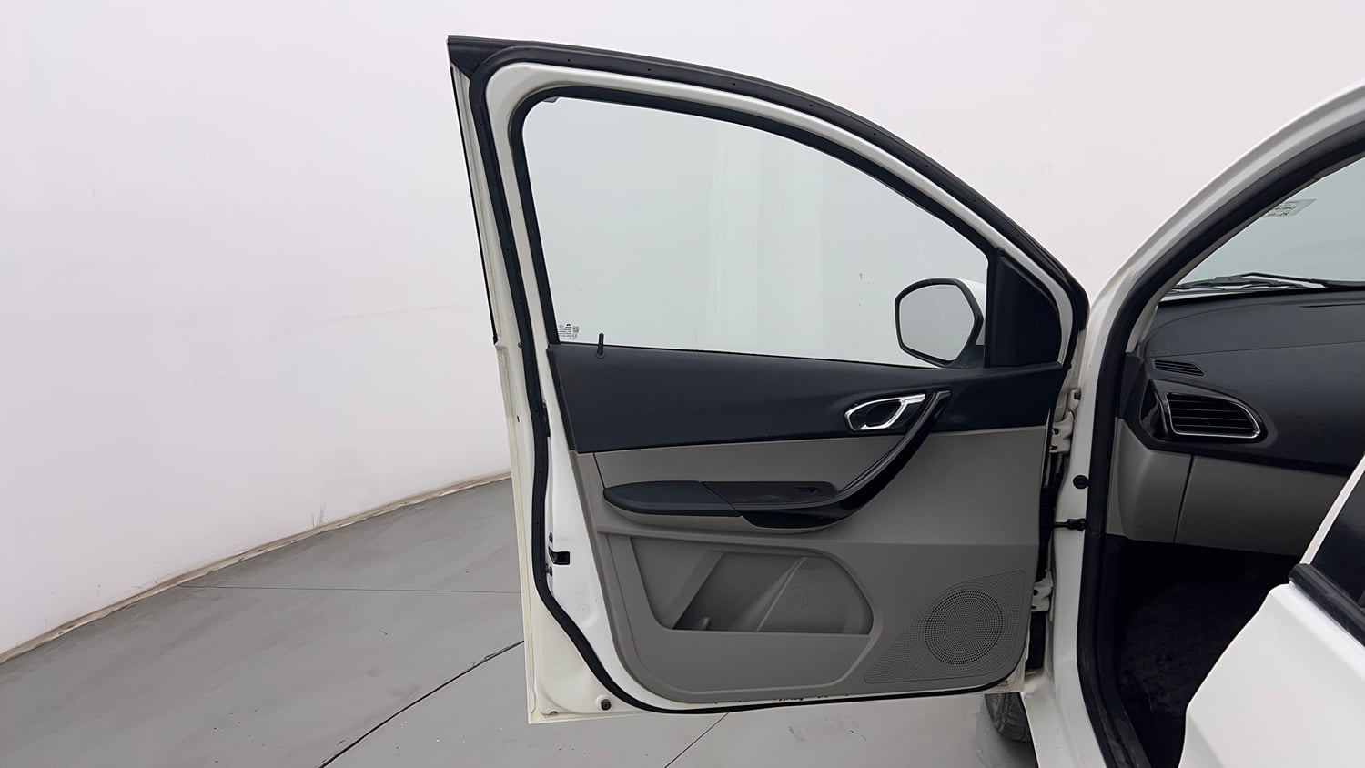 Used 2018 Tata Tiago Revotron XZ Petrol Manual interior LEFT FRONT DOOR OPEN VIEW