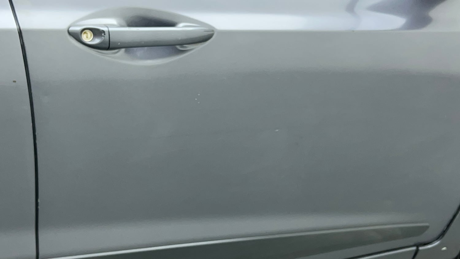Used 2017 Hyundai Grand i10 Sportz (O) AT 1.2 Kappa VTVT Petrol Automatic dents MINOR DENT