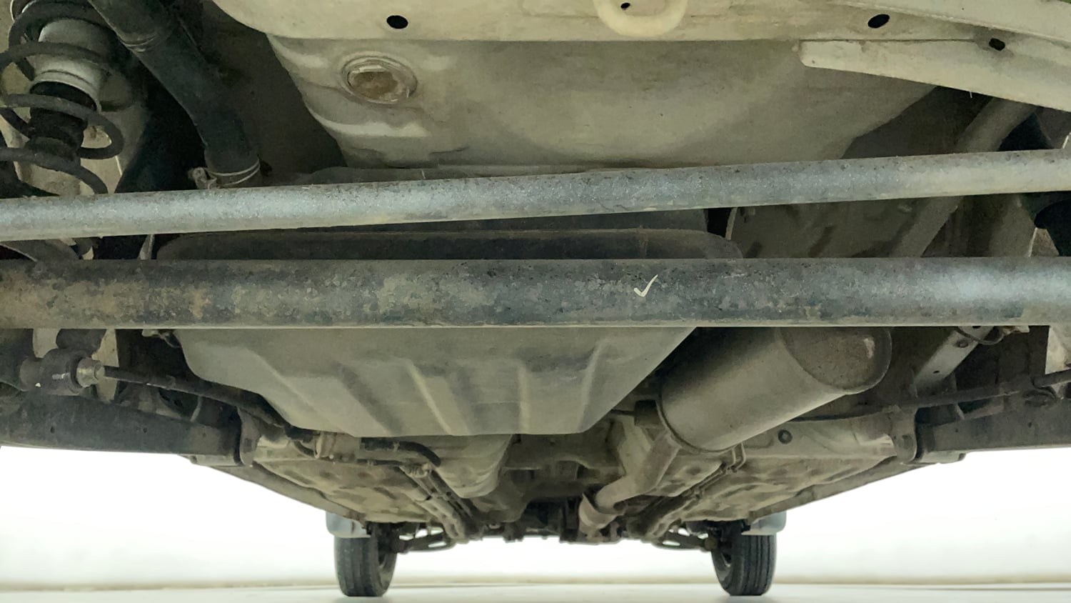 Used 2018 Maruti Suzuki Alto 800 LXi Petrol Manual extra REAR UNDERBODY VIEW (TAKEN FROM REAR)