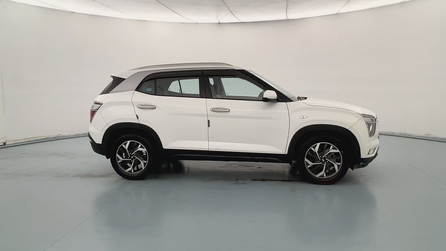 Used 2023 Hyundai Creta E 1.5 Diesel Diesel Manual exterior RIGHT SIDE VIEW
