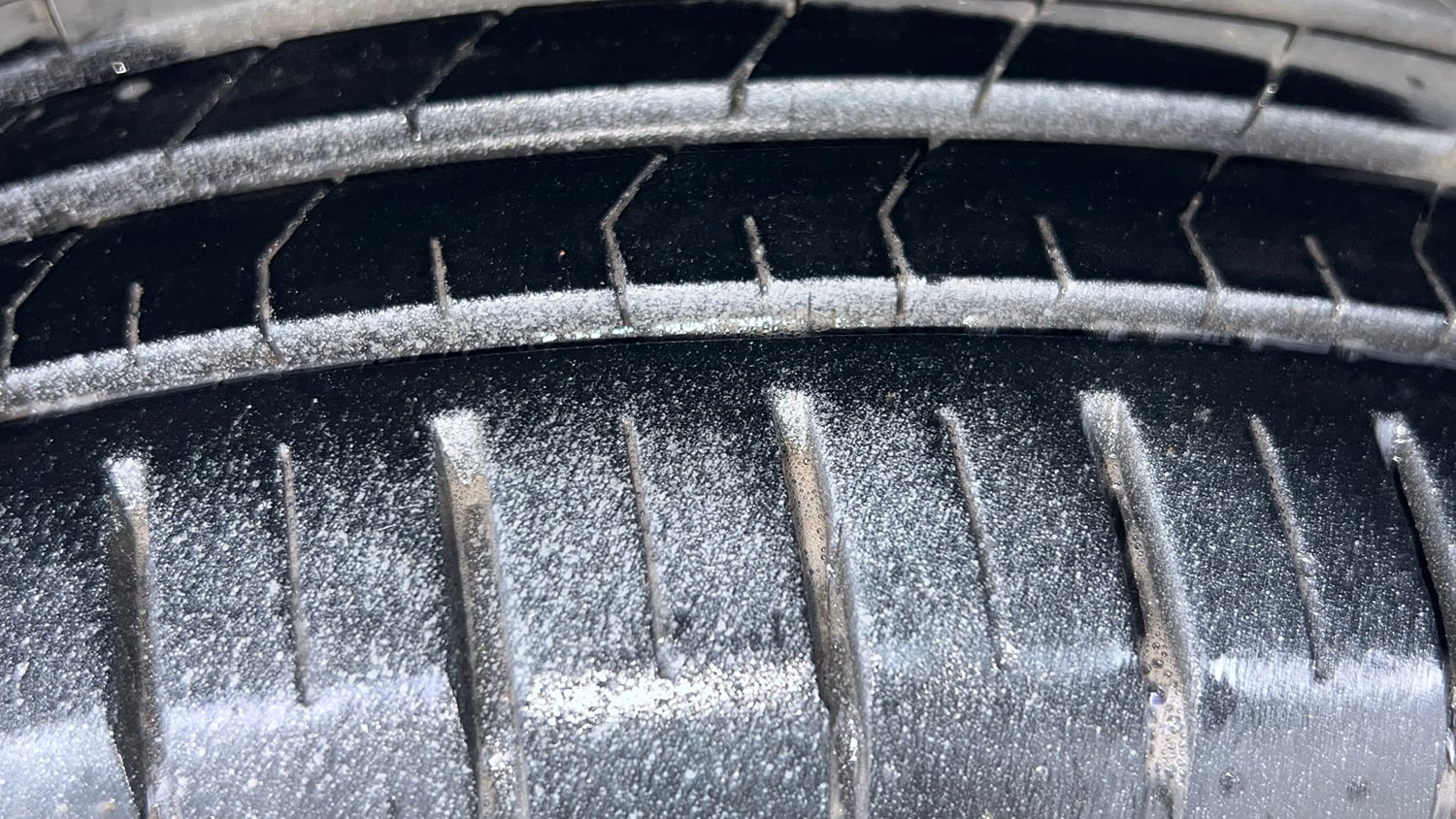 Used 2019 Maruti Suzuki Baleno Zeta Automatic Petrol Automatic tyres LEFT REAR TYRE TREAD VIEW