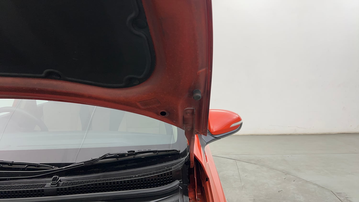 Used 2018 Hyundai Verna EX 1.6 VTVT AT Petrol Automatic engine ENGINE LEFT SIDE HINGE & APRON VIEW