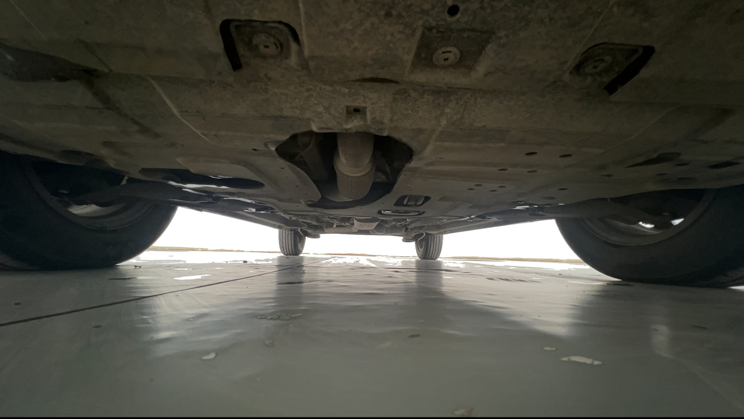 Used 2024 Mahindra XUV 3XO AX5 1.2 Petrol Petrol Manual extra FRONT LEFT UNDERBODY VIEW