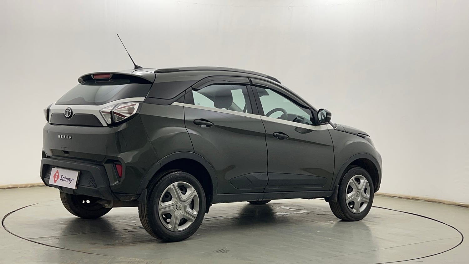 Used 2022 Tata Nexon XM (S) Petrol Manual exterior RIGHT REAR CORNER VIEW