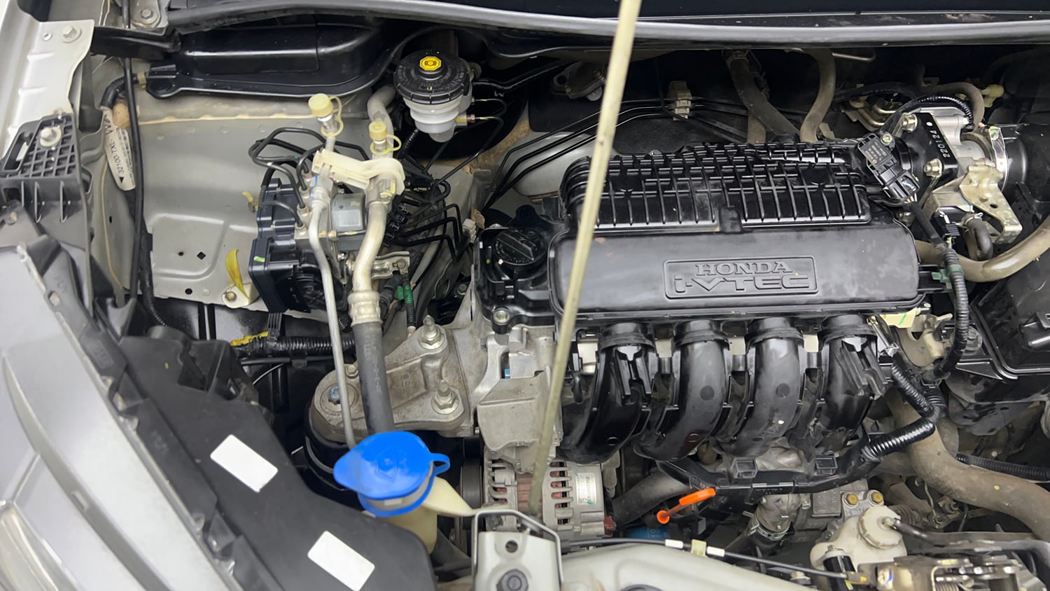 Used 2022 Honda WR-V VX MT Petrol Petrol Manual engine ENGINE RIGHT SIDE VIEW