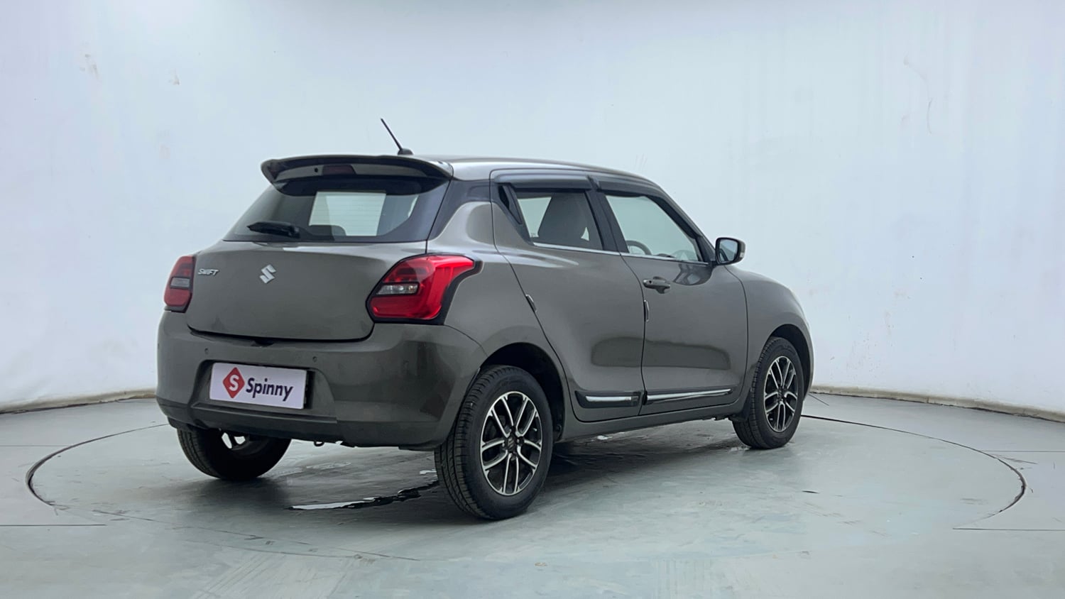 Used 2021 Maruti Suzuki Swift ZXi Plus Petrol Manual exterior RIGHT REAR CORNER VIEW