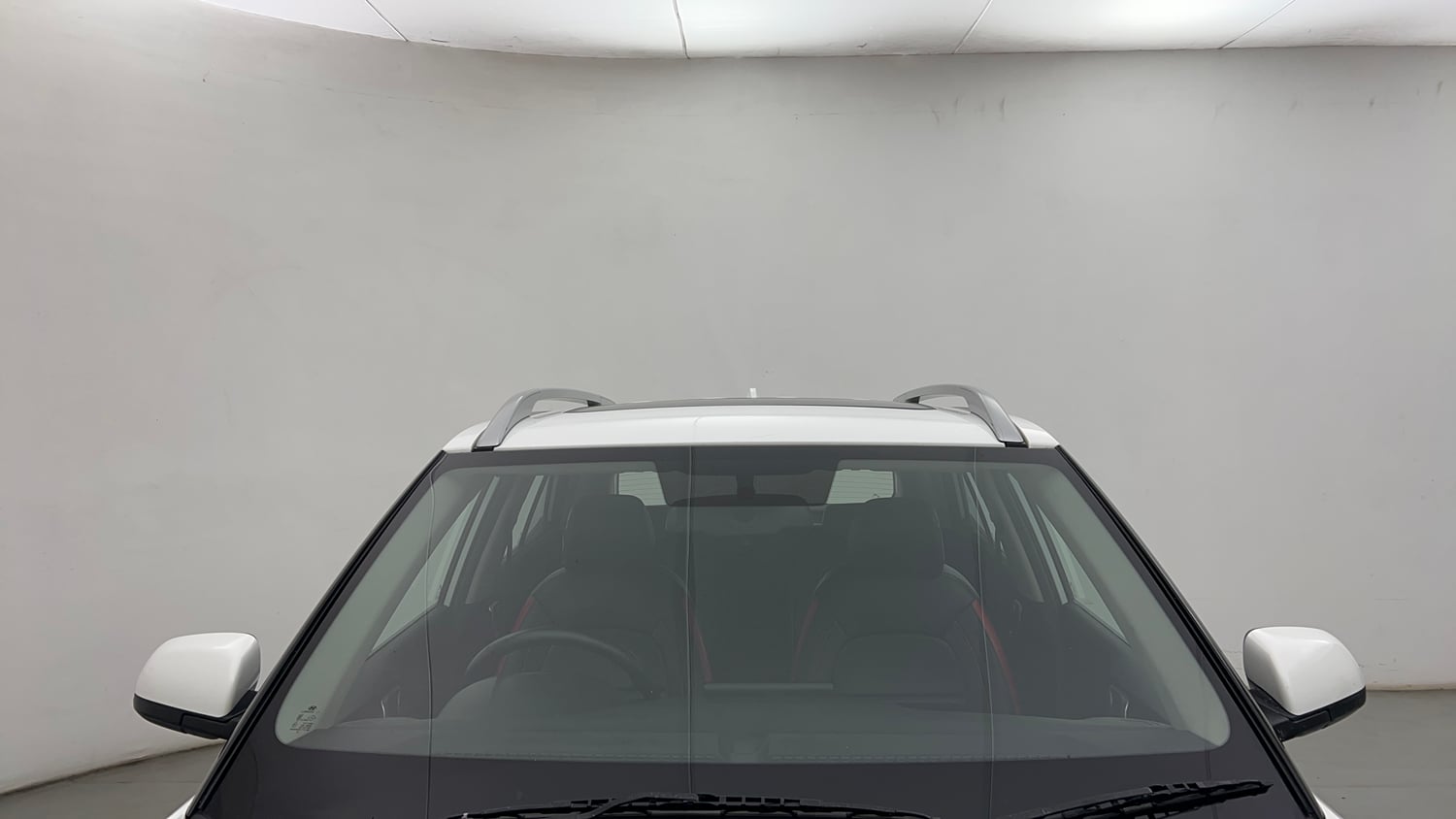 Used 2019 Hyundai Venue SX Plus 1.0 Turbo DCT Petrol Automatic exterior FRONT WINDSHIELD VIEW