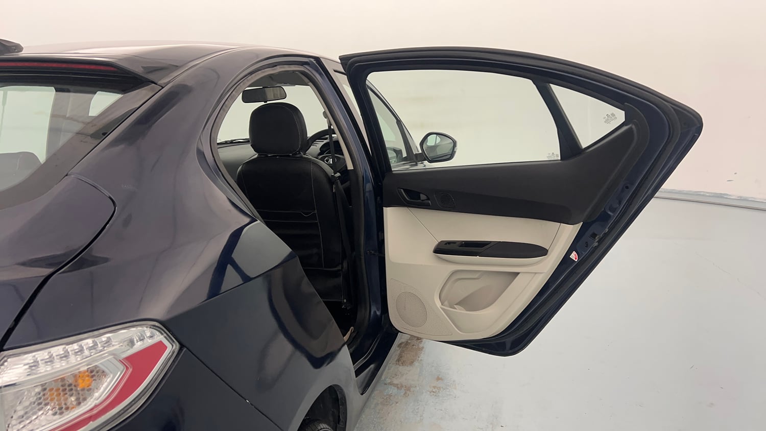 Used 2023 Tata Tigor XZ CNG Cng Manual interior RIGHT REAR DOOR OPEN VIEW