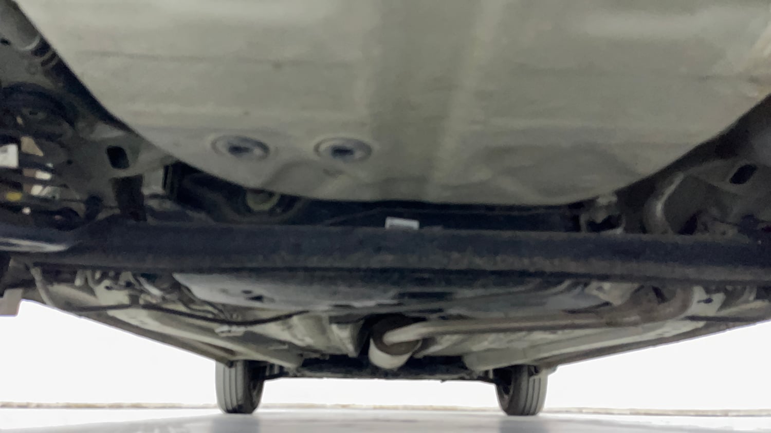 Used 2024 Maruti Suzuki Wagon R VXI 1.0 AGS Petrol Automatic extra REAR UNDERBODY VIEW (TAKEN FROM REAR)