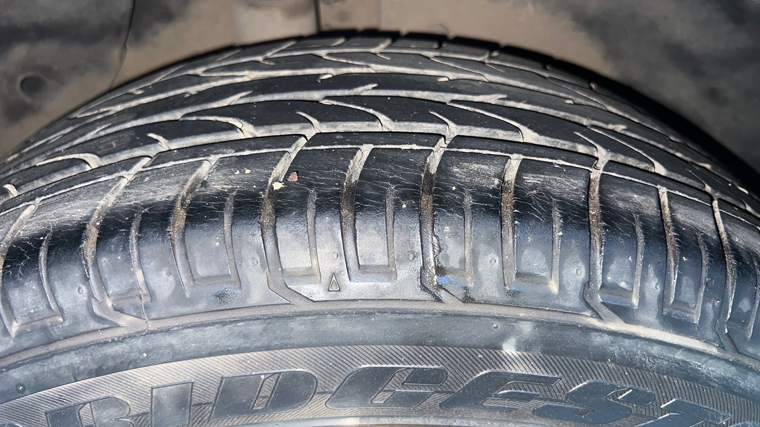 Used 2018 Hyundai Creta SX Plus 1.6 AT Petrol Petrol Automatic tyres RIGHT REAR TYRE TREAD VIEW