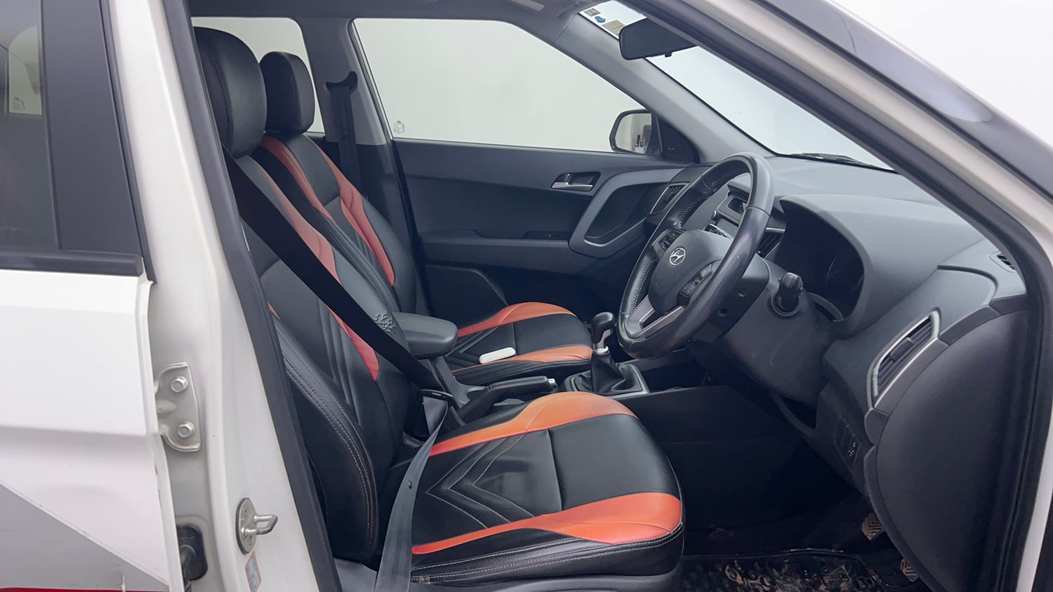 Used 2017 Hyundai Creta 1.6 SX Plus Petrol Special Edition Petrol Manual interior RIGHT SIDE FRONT DOOR CABIN VIEW
