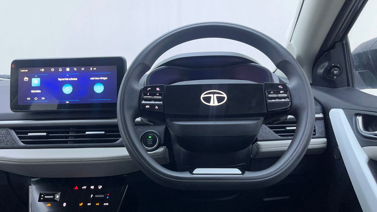 Used 2025 Tata Nexon Creative Plus 1.2 Revotron Petrol 7DCA DT Petrol Automatic interior STEERING VIEW