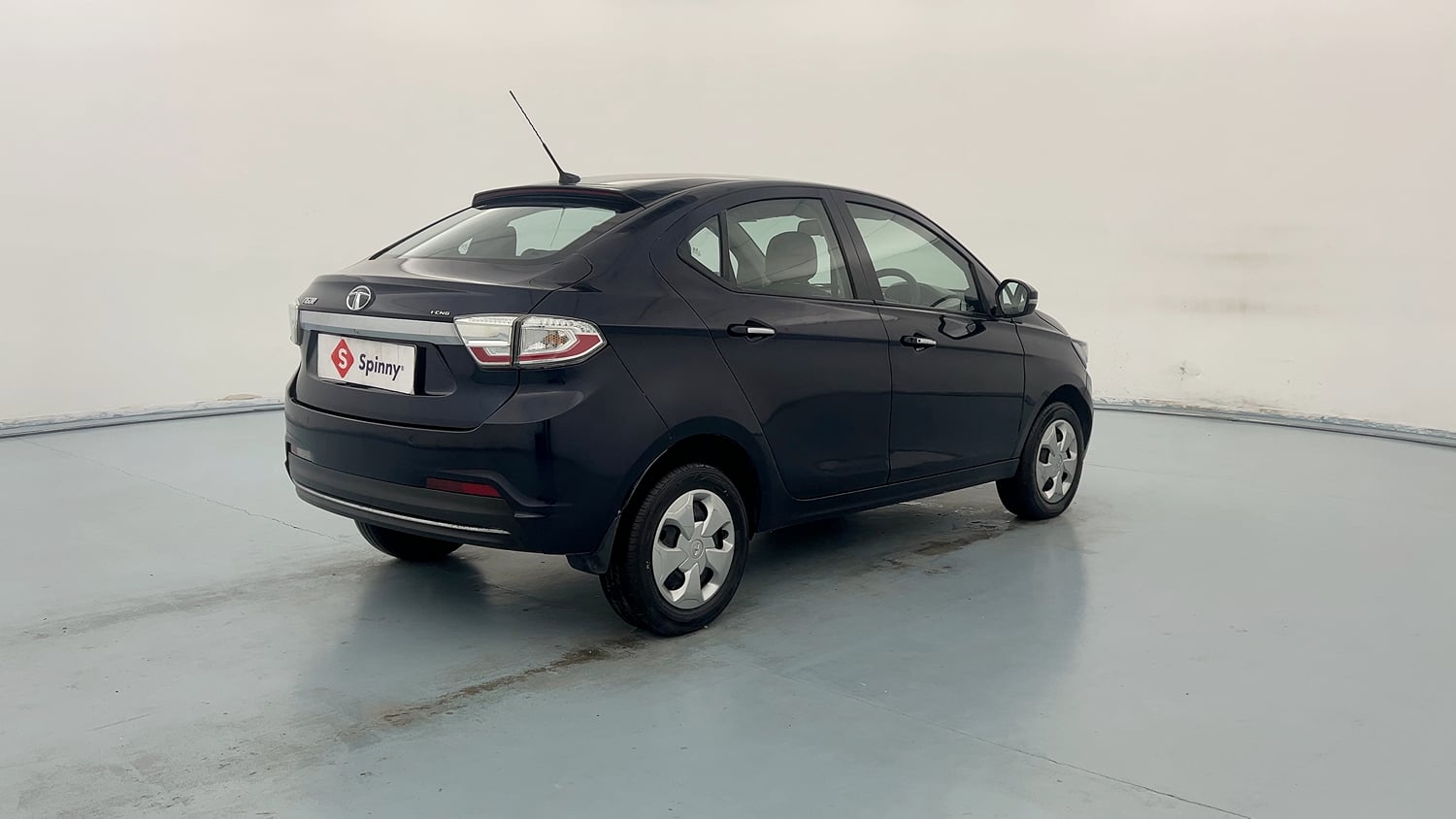 Used 2023 Tata Tigor XZ CNG Cng Manual exterior RIGHT REAR CORNER VIEW