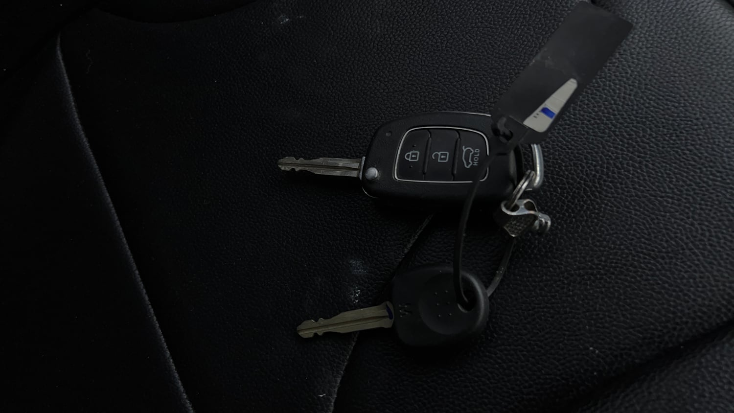 Used 2018 Hyundai Elite i20 Asta 1.2 Petrol Manual extra CAR KEY VIEW