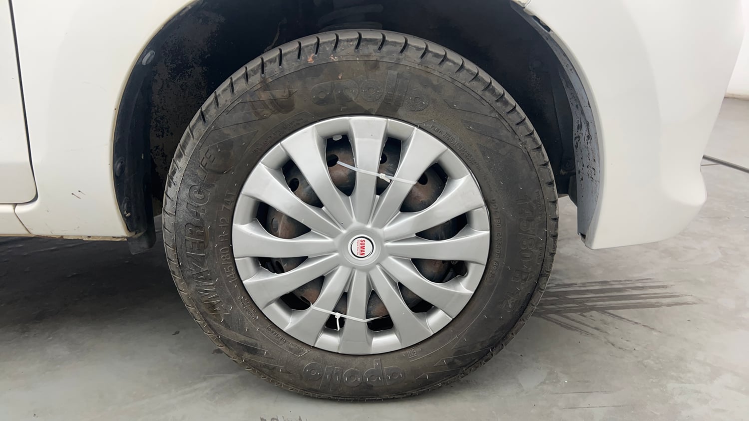 Used 2018 Maruti Suzuki Alto 800 VXi Petrol Manual tyres RIGHT FRONT TYRE RIM VIEW
