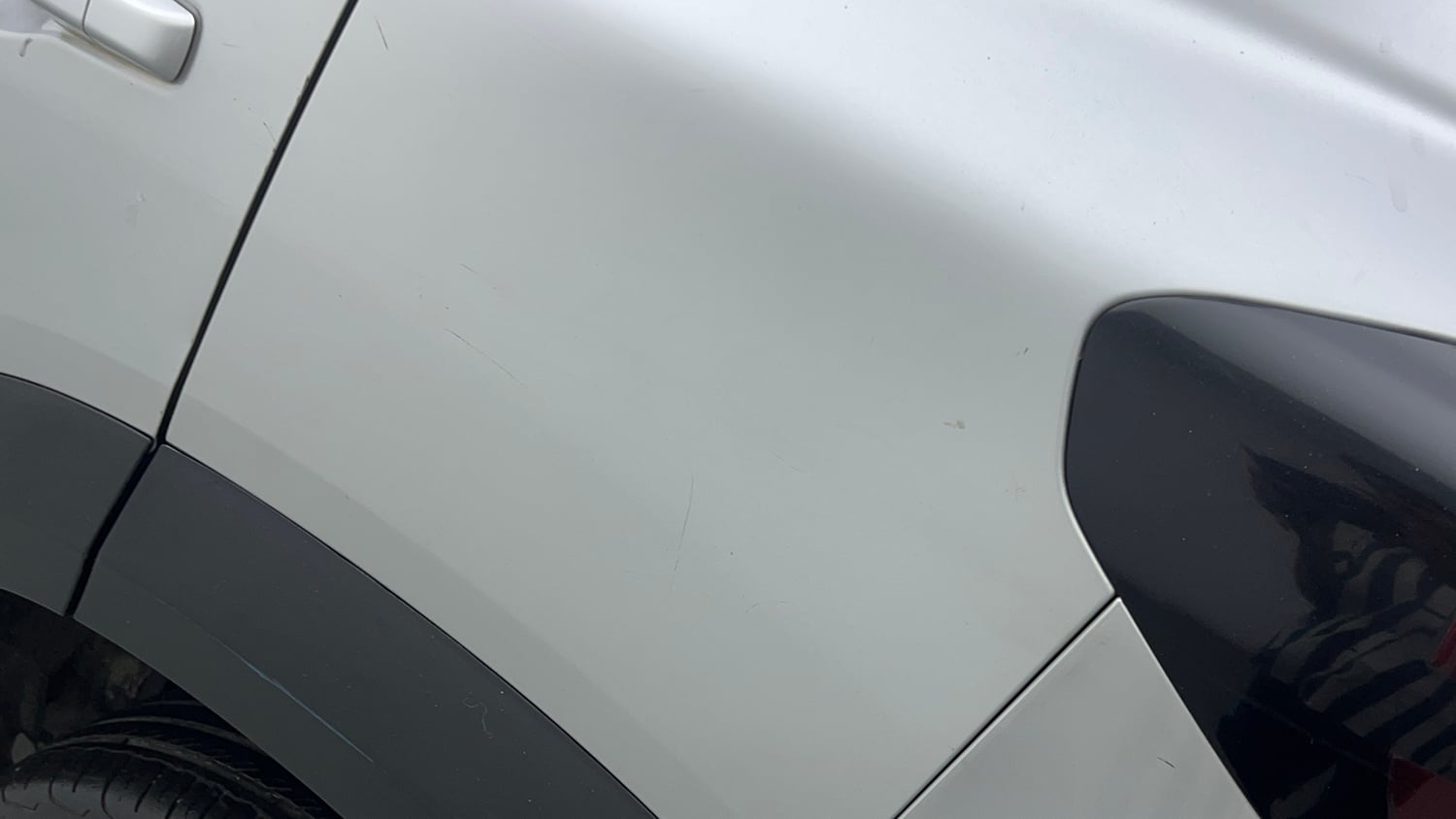 Used 2021 Renault Kiger RXT AMT Petrol Automatic dents MINOR SCRATCH