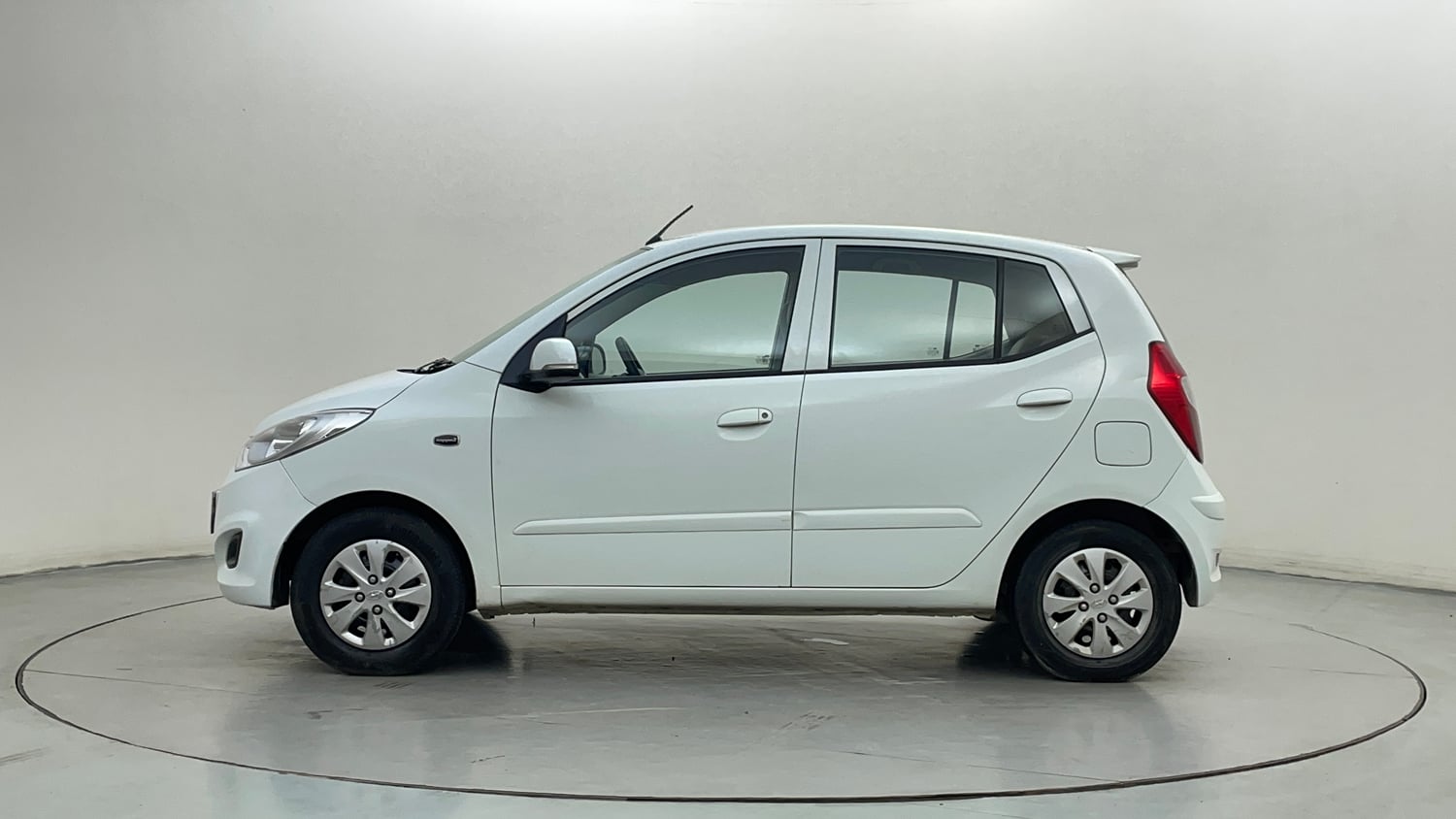 Used 2012 Hyundai i10 Sportz 1.2 Kappa2 Petrol Manual exterior LEFT SIDE VIEW