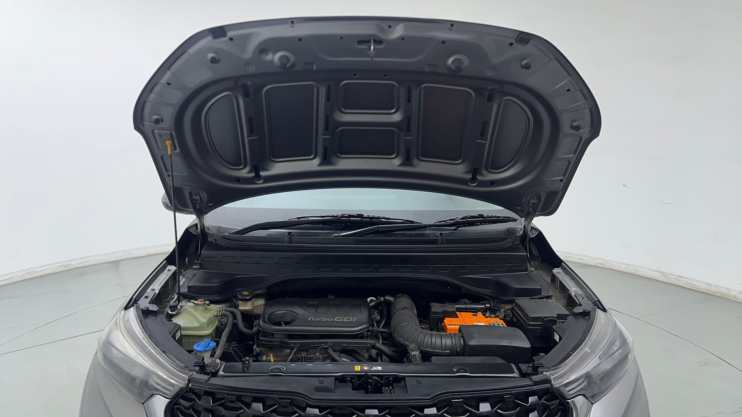 Used 2020 Kia Sonet HTX Plus 1.0 iMT Petrol Manual engine ENGINE & BONNET OPEN FRONT VIEW