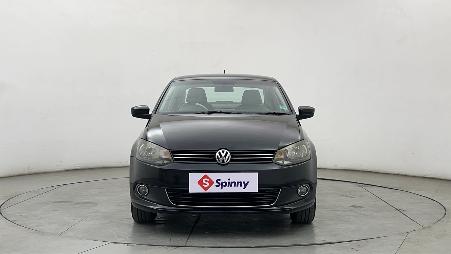 Used 2014 Volkswagen Vento Highline Diesel Diesel Manual exterior FRONT VIEW