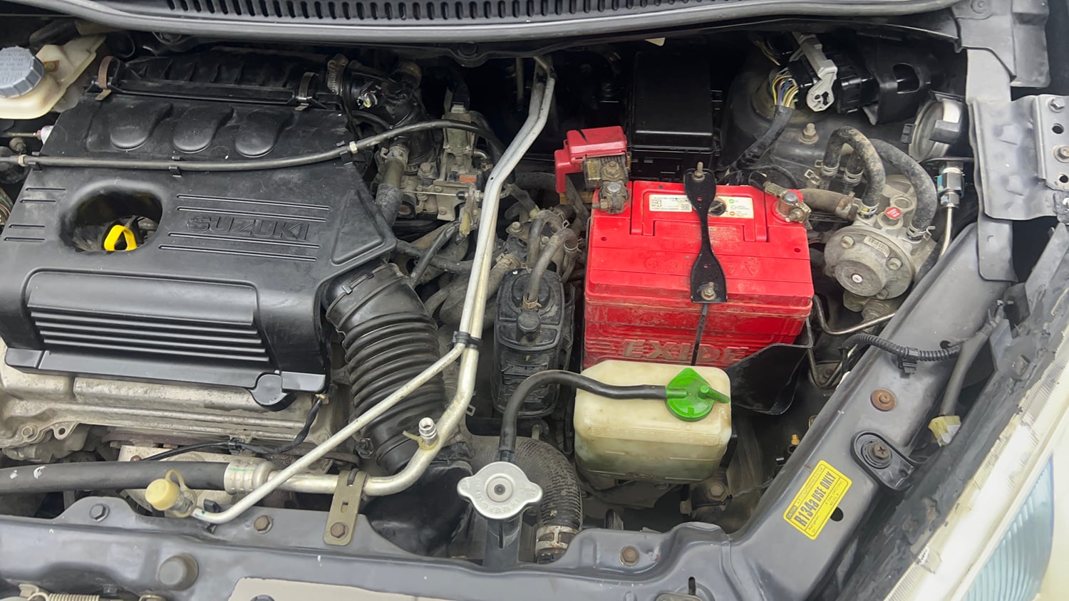 Used 2014 Maruti Suzuki Wagon R LXI CNG Cng Manual engine ENGINE LEFT SIDE VIEW