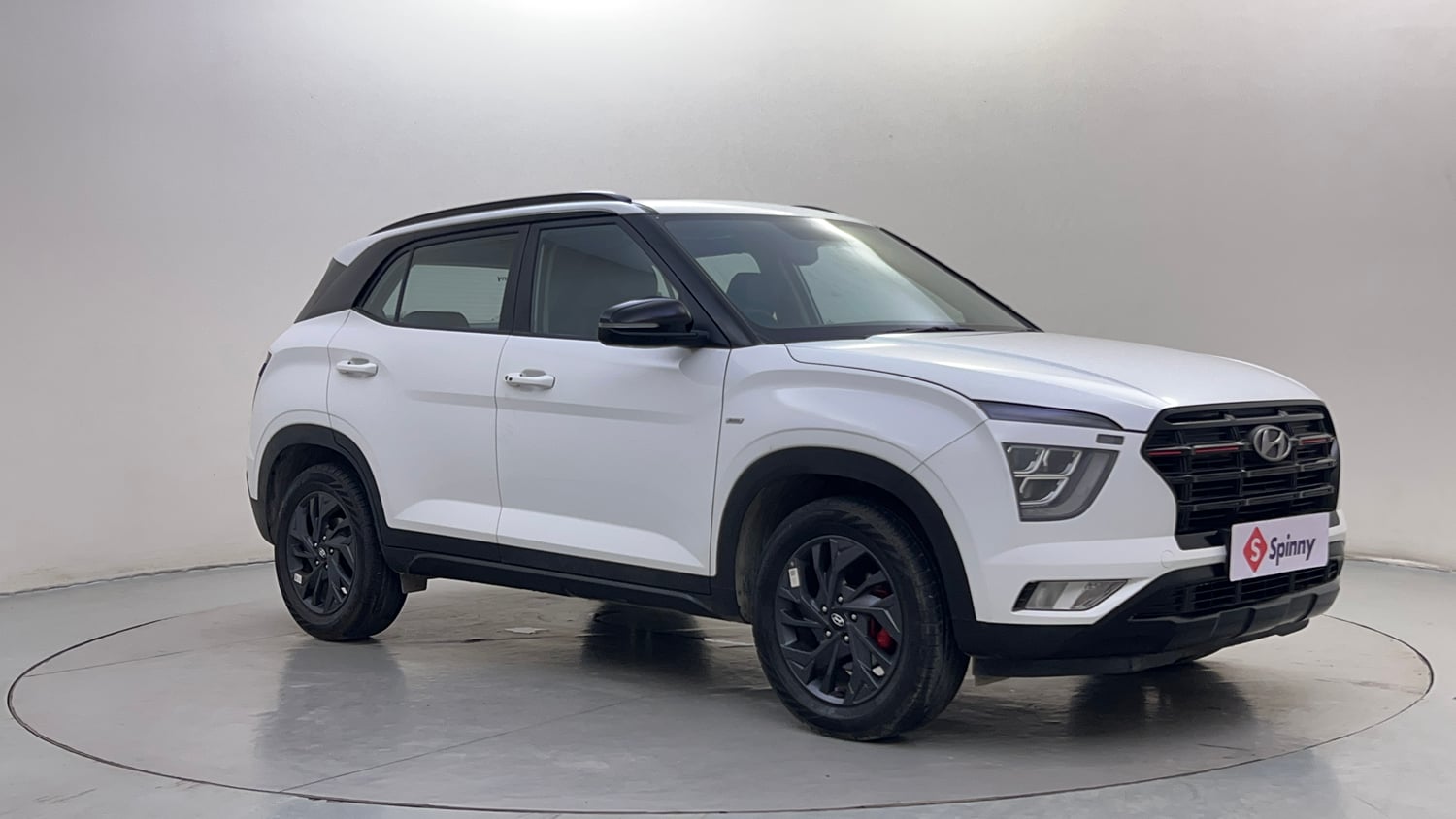 Used 2022 Hyundai Creta SX (O) 1.5 Petrol IVT Knight Petrol Automatic exterior RIGHT FRONT CORNER VIEW