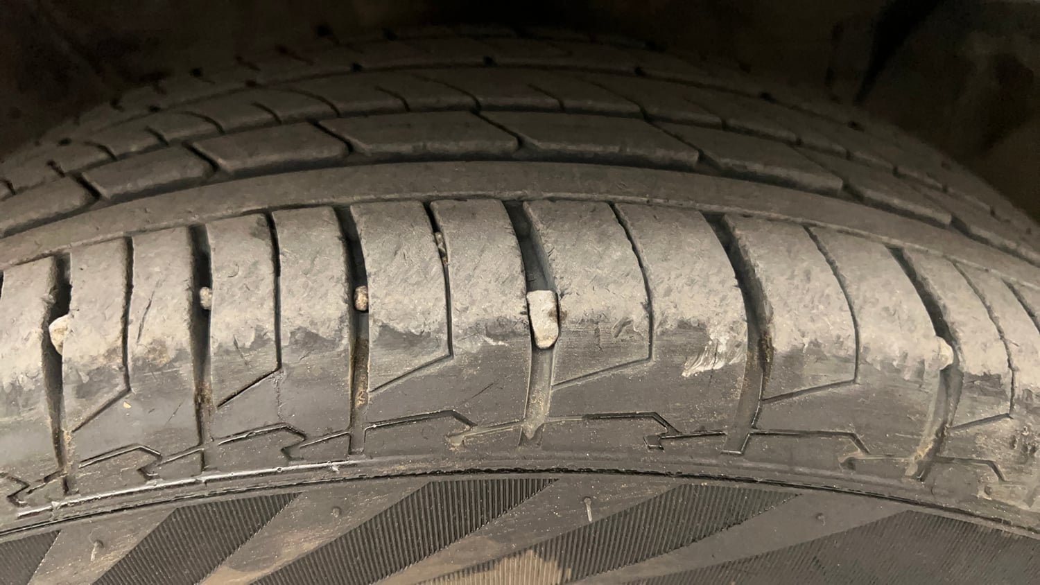 Used 2023 Hyundai Creta SX 1.5 Diesel Diesel Manual tyres RIGHT FRONT TYRE TREAD VIEW