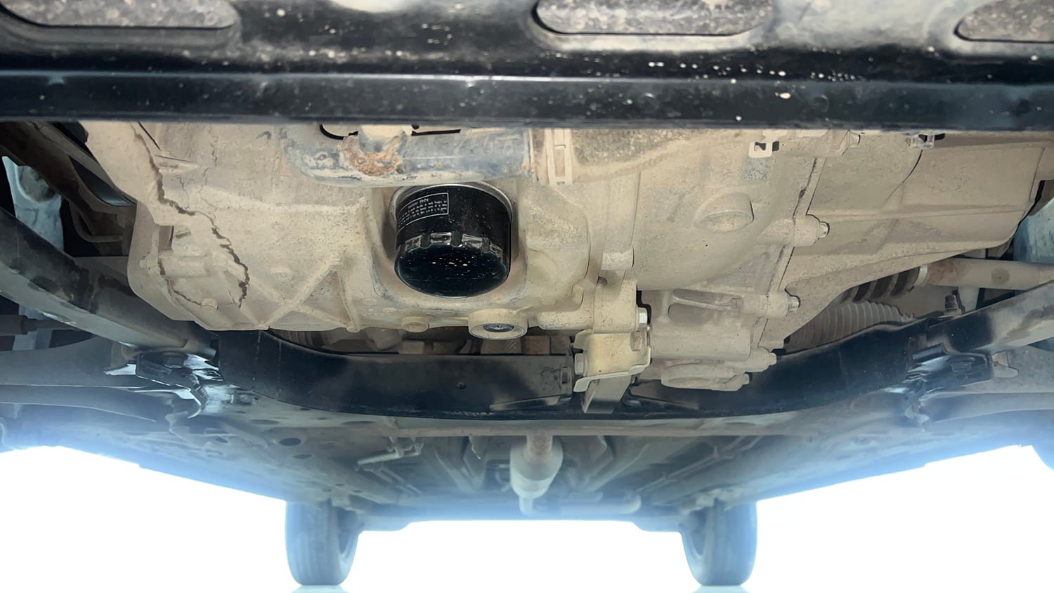 Used 2023 Nissan Magnite XL Petrol Manual extra FRONT LEFT UNDERBODY VIEW