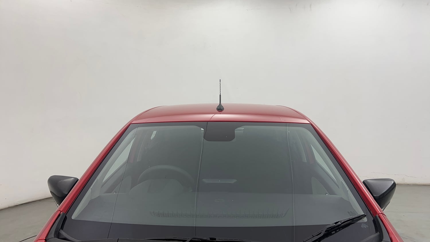Used 2023 Tata Altroz XZ Diesel Diesel Manual exterior FRONT WINDSHIELD VIEW