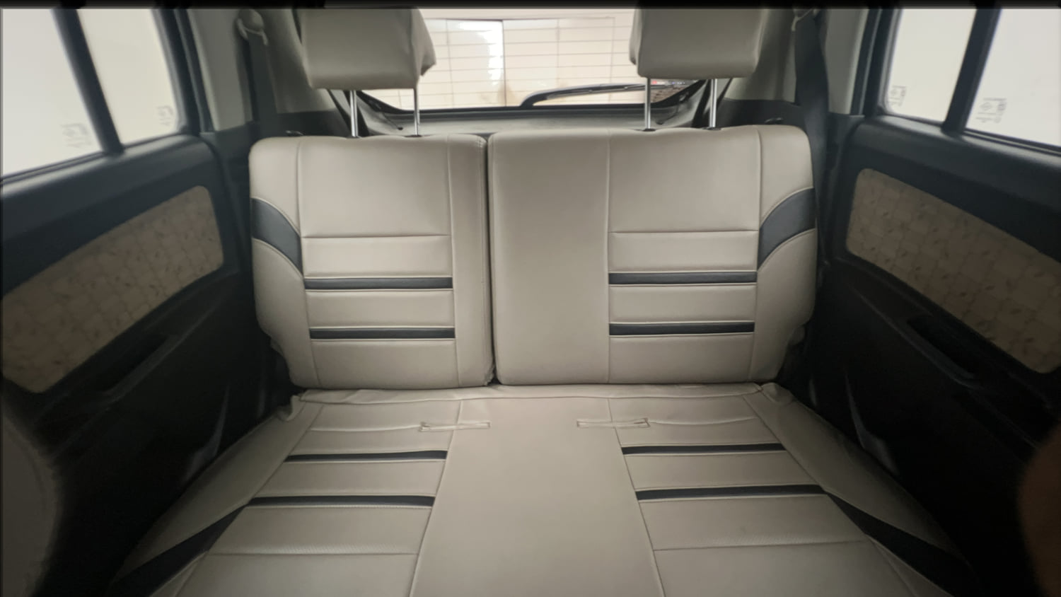 Used 2017 Maruti Suzuki Wagon R VXI+ Petrol Manual interior REAR SEAT CONDITION VIEW