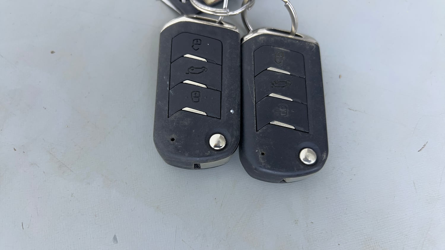 Used 2023 Mahindra Scorpio N Z8 L Petrol AT 6 STR Petrol Automatic extra CAR KEY VIEW