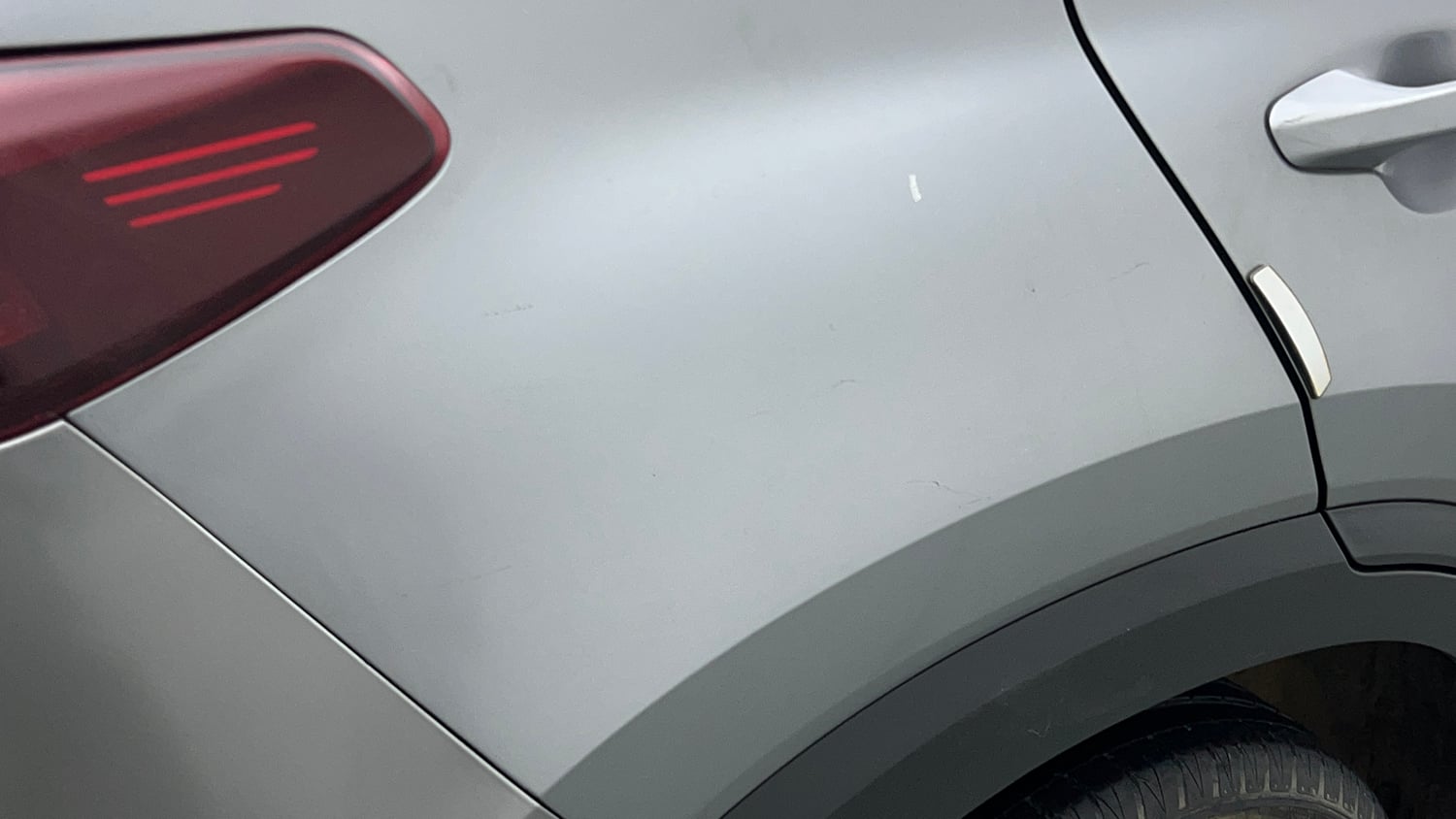 Used 2020 Kia Sonet HTX Plus 1.0 iMT Petrol Manual dents MINOR SCRATCH