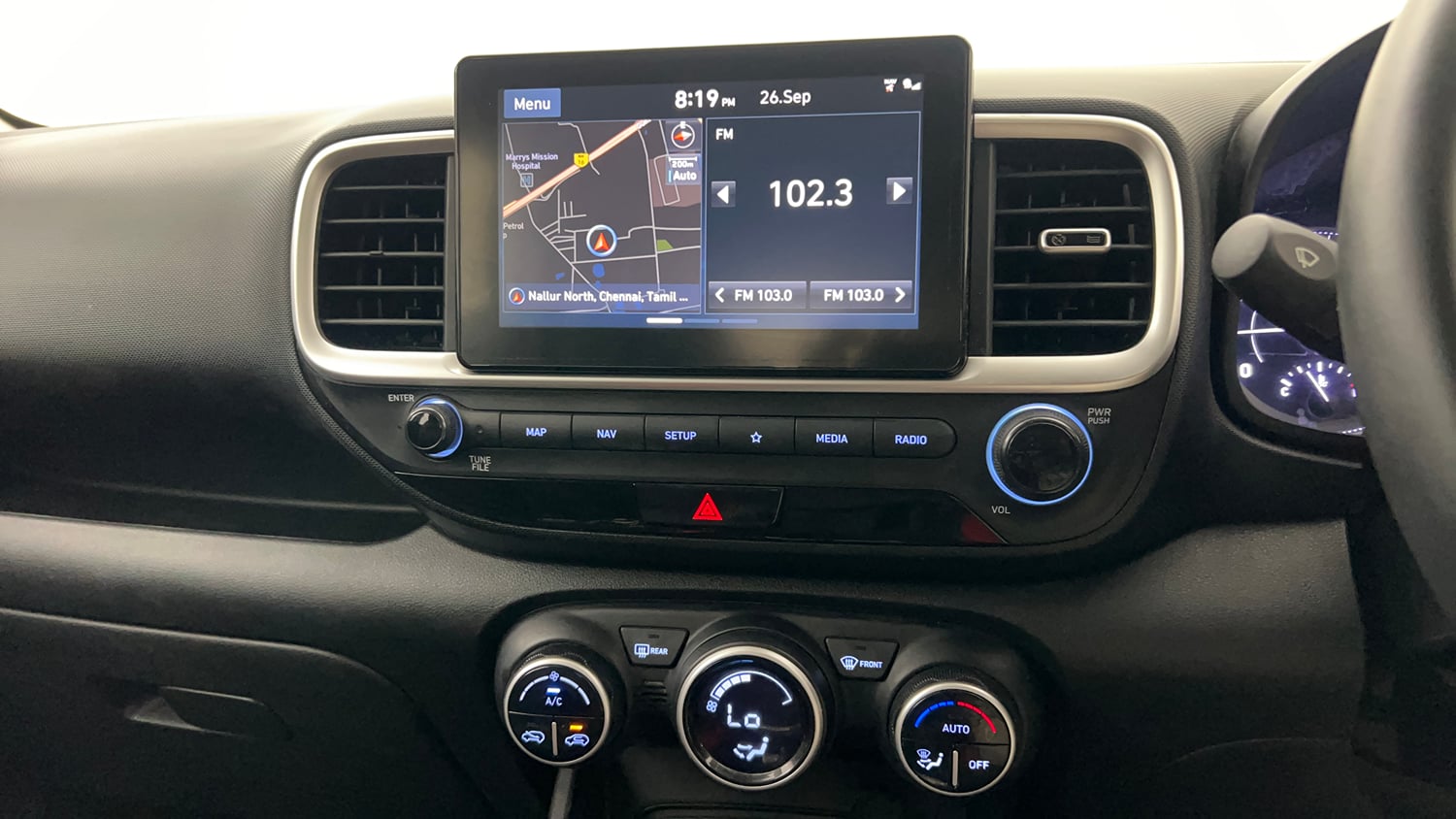 Used 2019 Hyundai Venue SX Plus 1.0 Turbo DCT Petrol Automatic interior MUSIC SYSTEM & AC CONTROL VIEW
