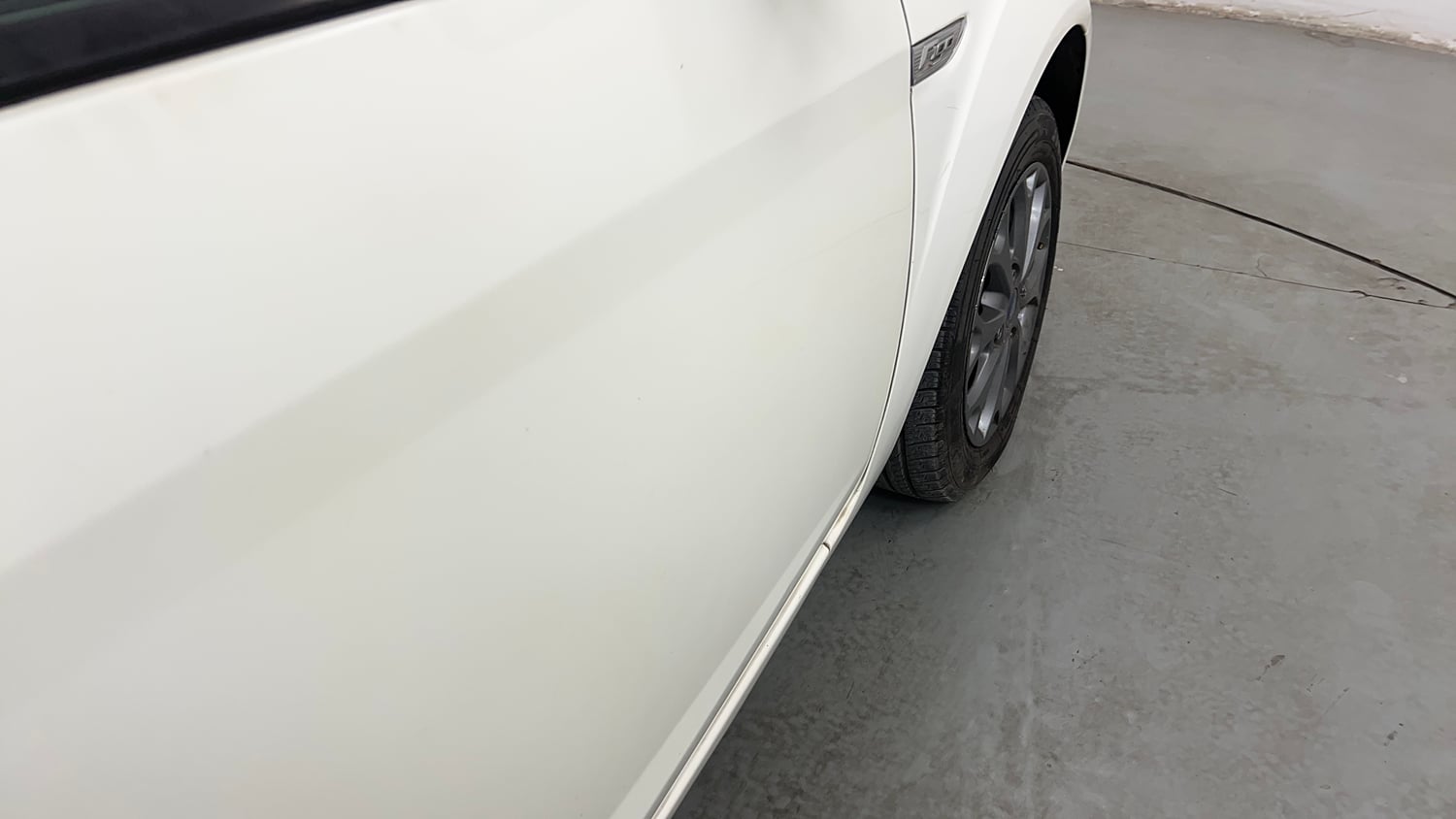 Used 2015 Ford Figo Duratec Petrol Titanium 1.2 Petrol Manual dents MINOR DENT
