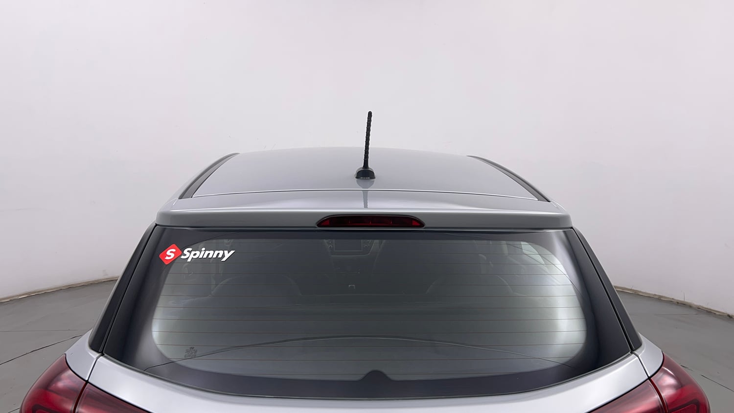 Used 2019 Hyundai Elite i20 Sportz Plus 1.2 Petrol Manual exterior BACK WINDSHIELD VIEW