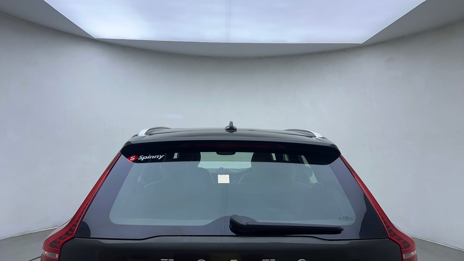 Used 2022 Volvo XC60 B5 Ultimate Petrol Automatic exterior BACK WINDSHIELD VIEW