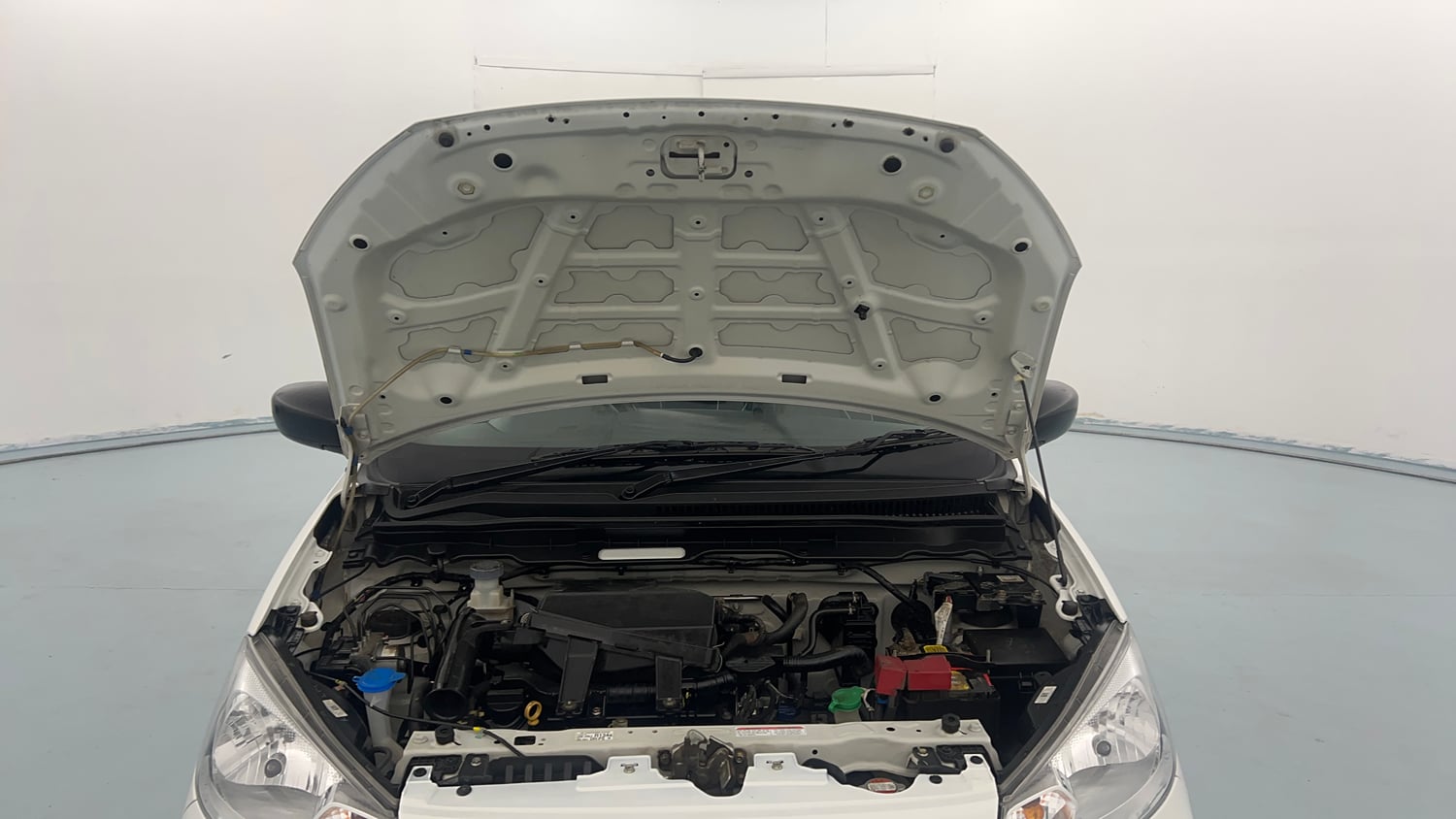Used 2024 Maruti Suzuki Alto K10 VXi Petrol Manual engine ENGINE & BONNET OPEN FRONT VIEW