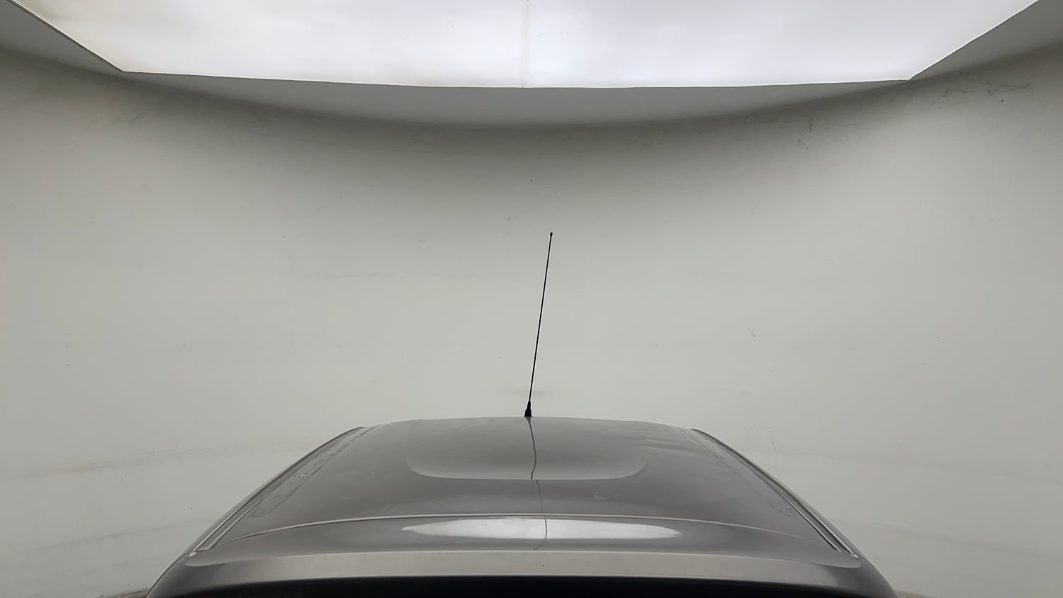Used 2018 Renault Kwid 1.0 RXT AMT Opt Petrol Automatic exterior EXTERIOR ROOF VIEW