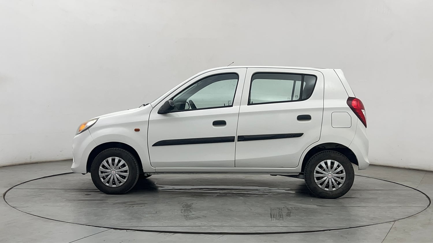 Used 2018 Maruti Suzuki Alto 800 VXi Petrol Manual exterior LEFT SIDE VIEW
