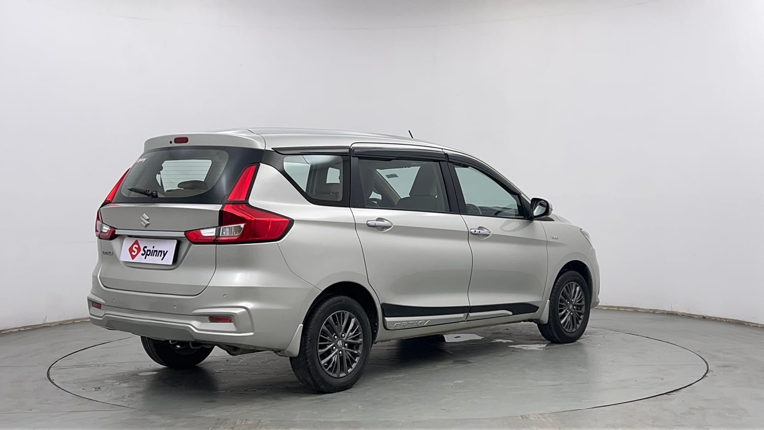 Used 2019 Maruti Suzuki Ertiga ZDi Plus 1.5 Diesel Diesel Manual exterior RIGHT REAR CORNER VIEW