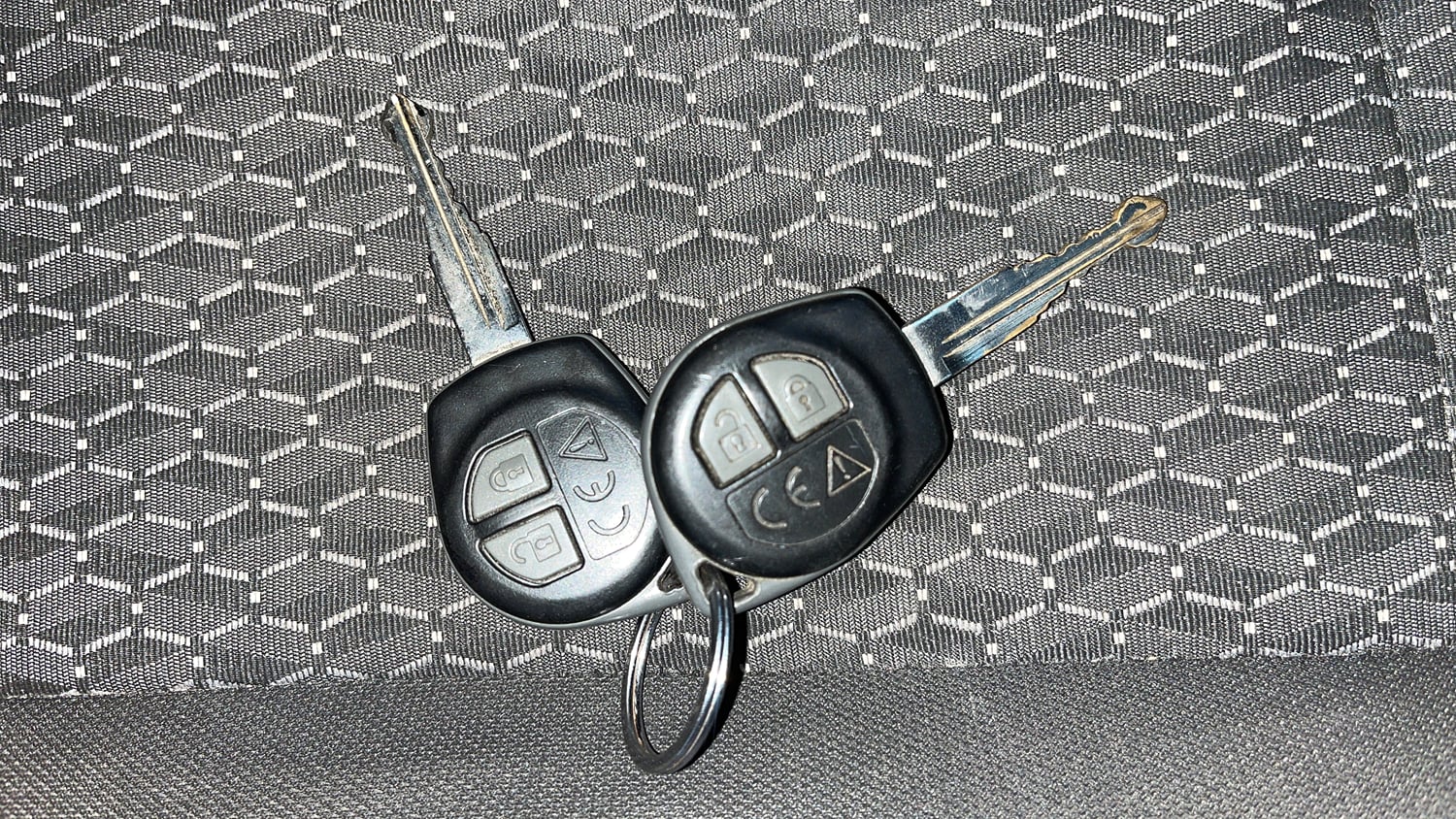 Used 2024 Maruti Suzuki Ignis Delta 1.2 MT Petrol Manual extra CAR KEY VIEW