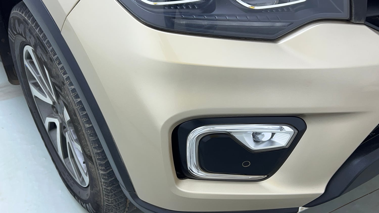Used 2023 Mahindra Scorpio N Z8 L Petrol AT 6 STR Petrol Automatic dents MINOR SCRATCH