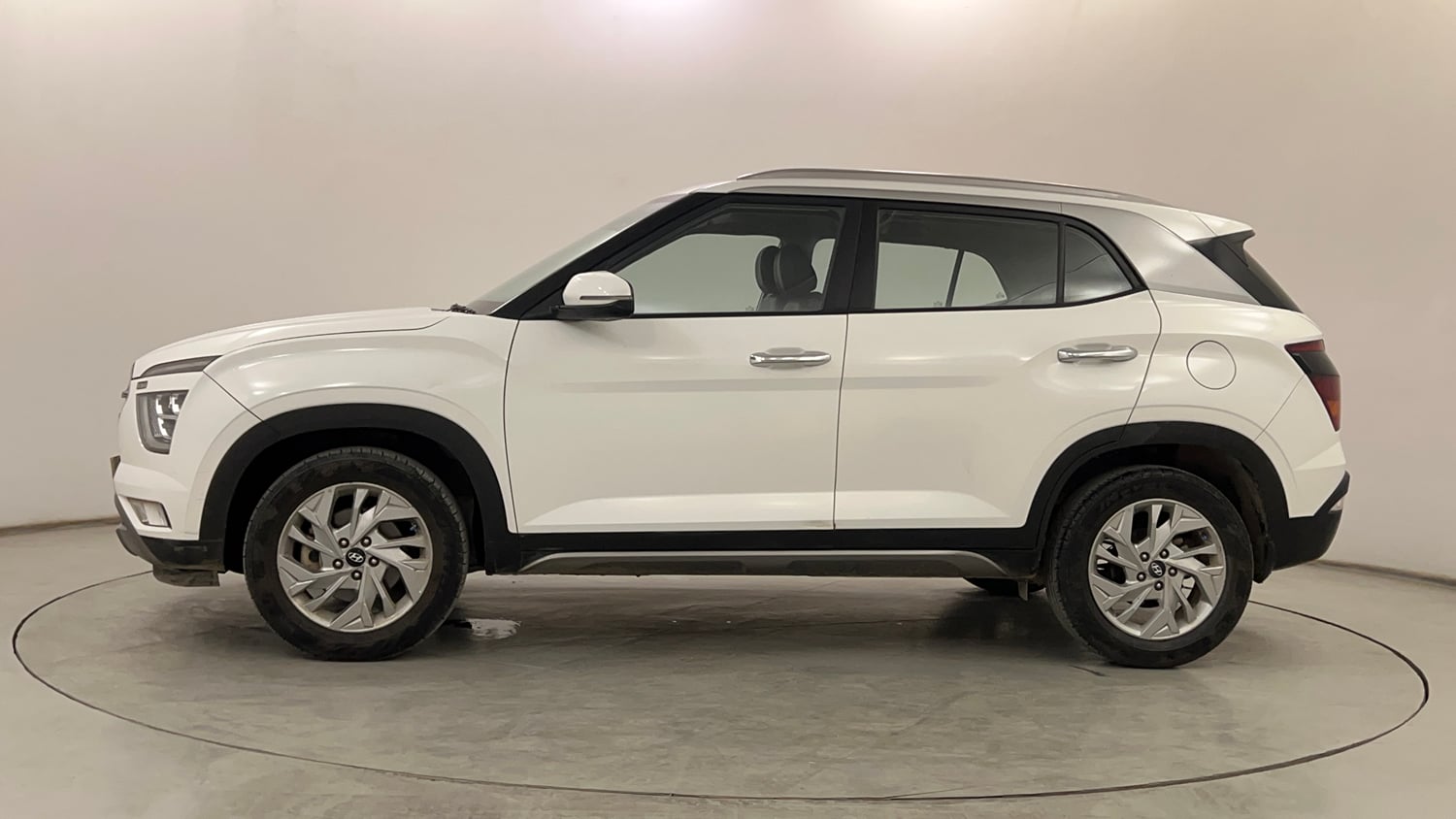 Used 2023 Hyundai Creta SX 1.5 Diesel Diesel Manual exterior LEFT SIDE VIEW