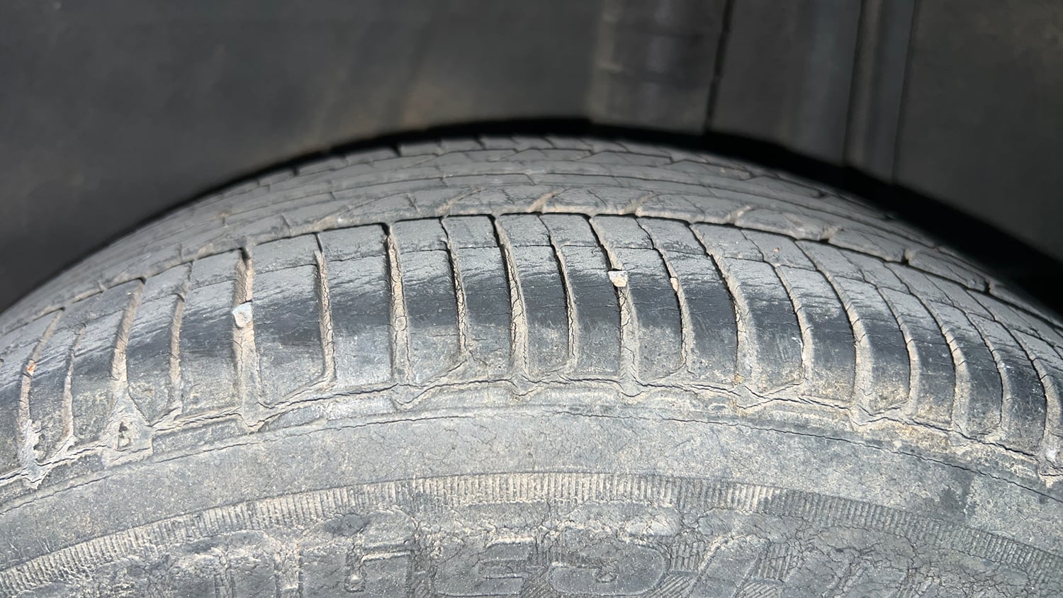 Used 2016 Nissan Micra XL CVT Petrol Automatic tyres LEFT REAR TYRE TREAD VIEW