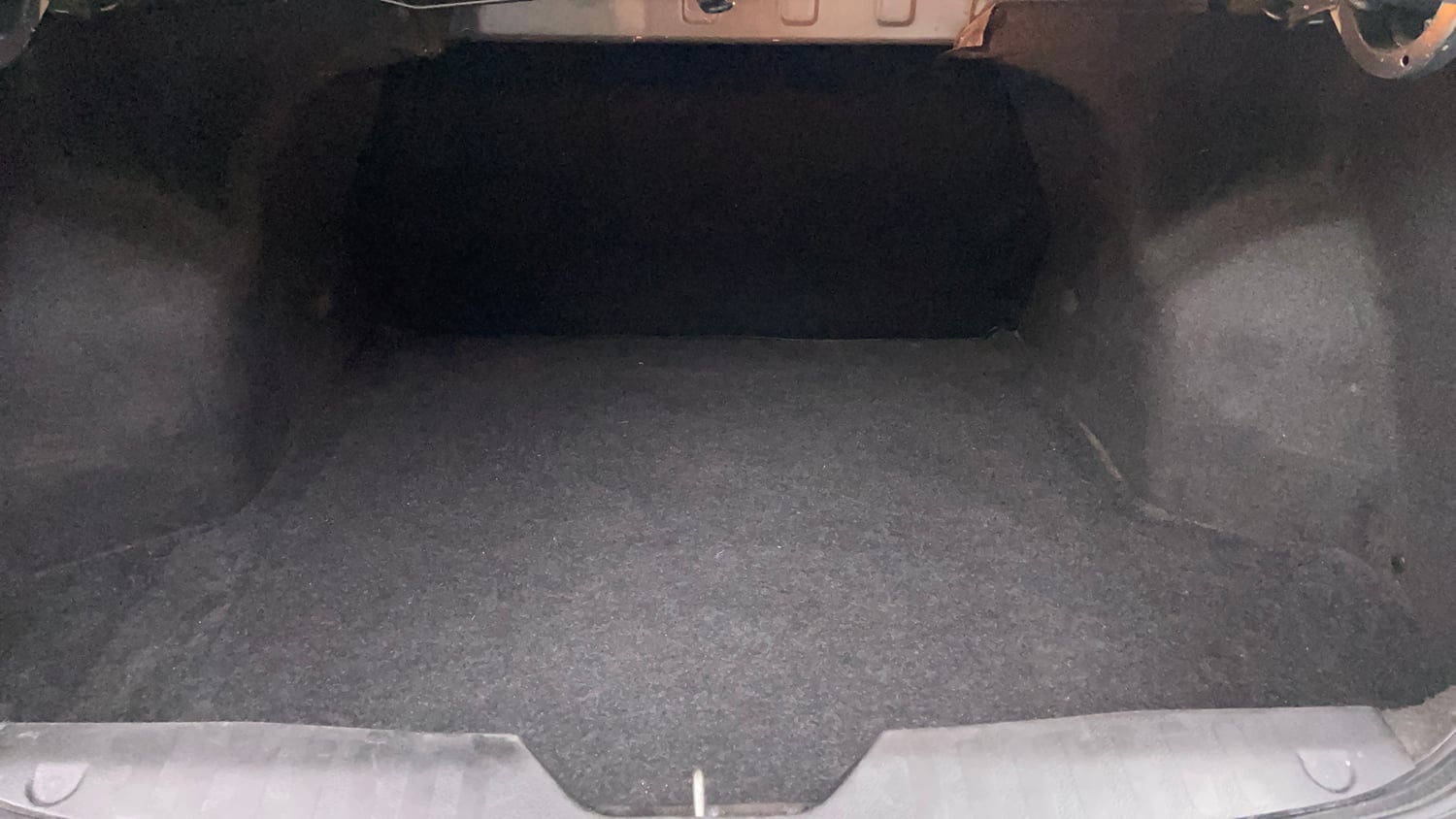 Used 2019 Maruti Suzuki Ciaz Alpha Hybrid 1.5 Petrol Manual interior DICKY INSIDE VIEW