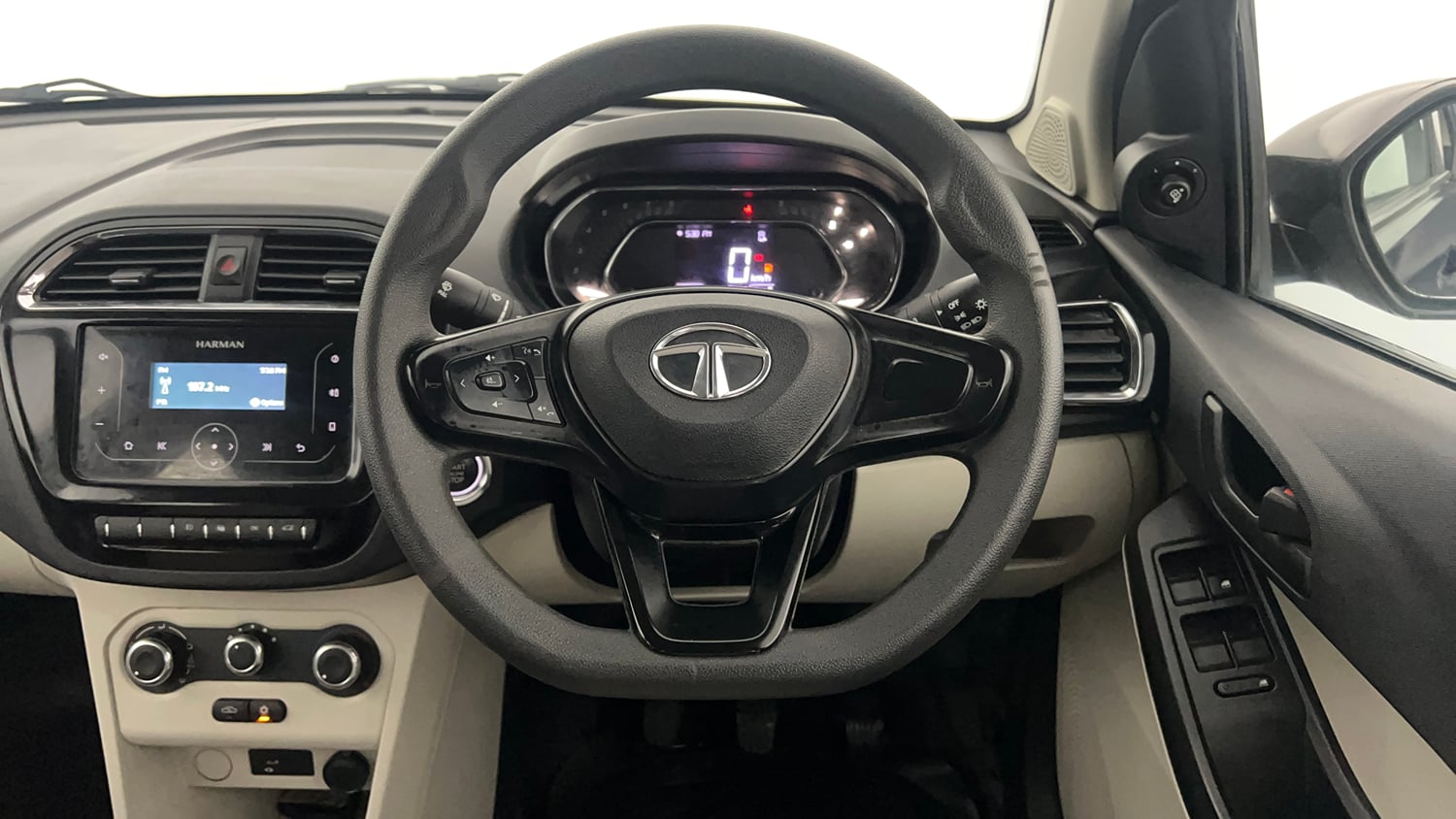 Used 2023 Tata Tigor XZ CNG Cng Manual interior STEERING VIEW