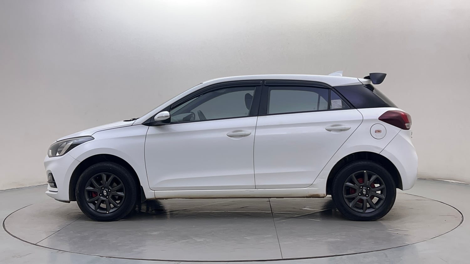 Used 2018 Hyundai Elite i20 Asta 1.2 Petrol Manual exterior LEFT SIDE VIEW