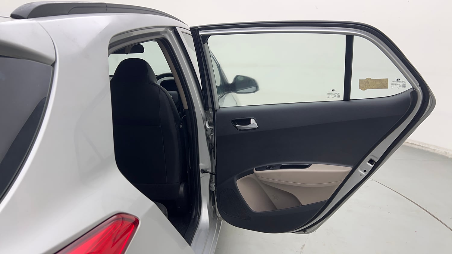 Used 2016 Hyundai Grand i10 Sportz 1.2 Kappa VTVT Petrol Manual interior RIGHT REAR DOOR OPEN VIEW
