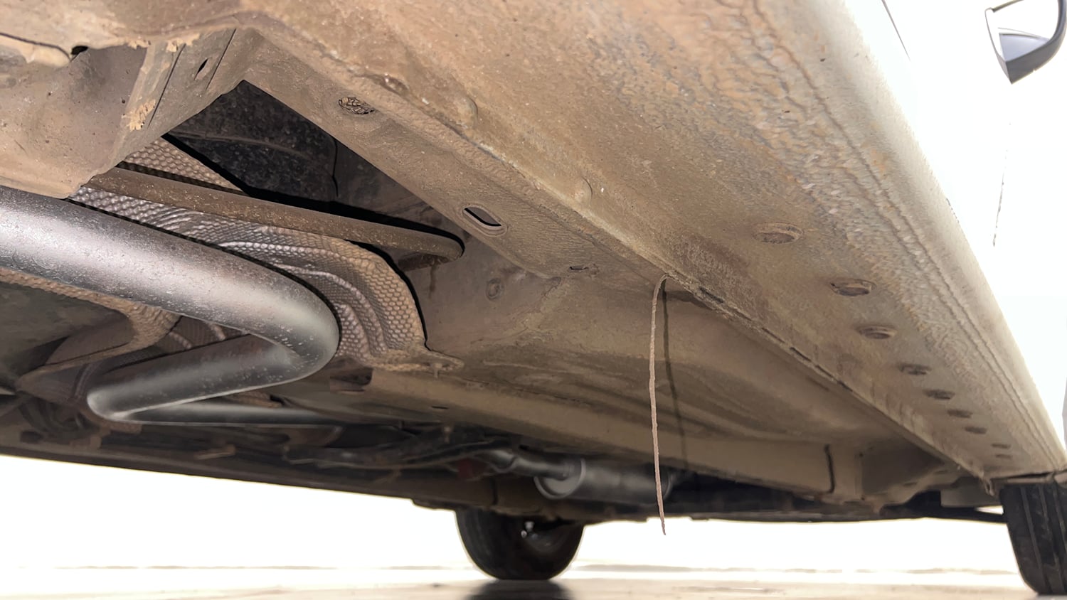 Used 2016 Ford Figo Trend 1.2 Ti-VCT Petrol Manual extra REAR RIGHT UNDERBODY VIEW