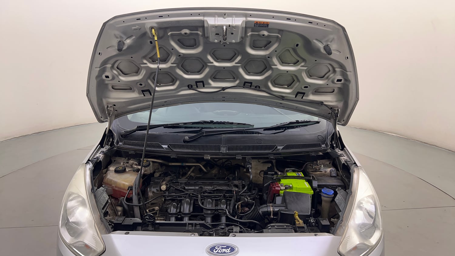 Used 2016 Ford Figo Trend 1.2 Ti-VCT Petrol Manual engine ENGINE & BONNET OPEN FRONT VIEW