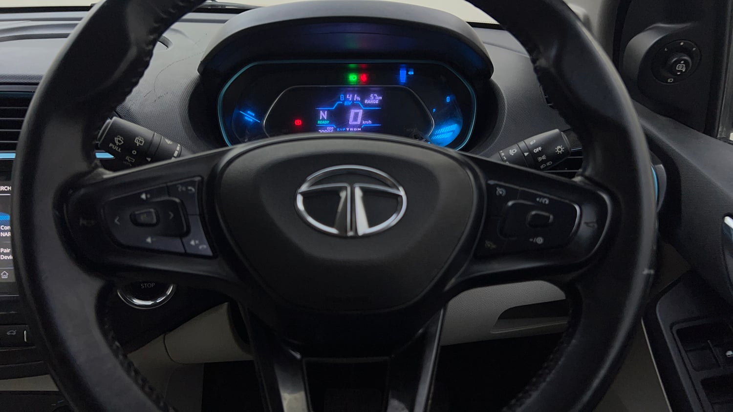 Used 2023 Tata Tiago EV XZ Plus Tech LUX Long Range Electric Automatic top_features Airbags